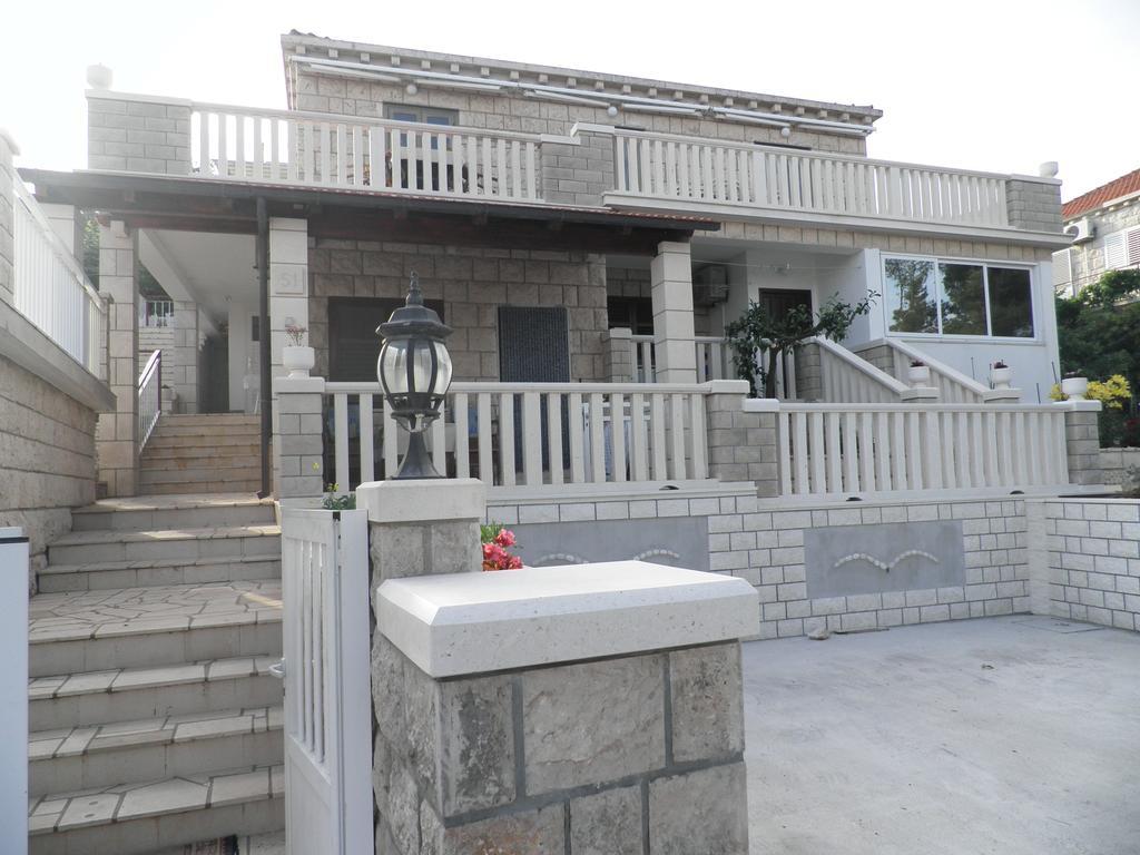 Apartments Holiday Lumbarda Zewnętrze zdjęcie